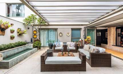 Casa à venda na Avenida Professor Fonseca Rodrigues, Alto de Pinheiros, São Paulo