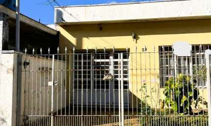 Casa Térrea para Venda em Mogi das Cruzes, centro, 5 dormitórios, 3 banheiros, 1 vaga