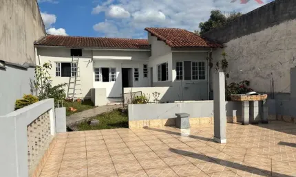 Casa Térrea para Venda em Mogi das Cruzes, Jardim Aeroporto III, 2 dormitórios, 1 suíte, 2 banheiros, 2 vagas