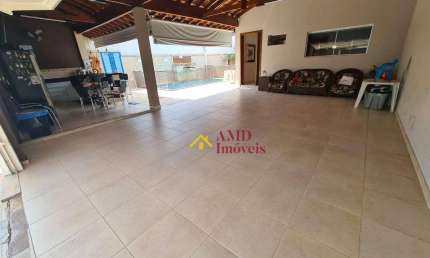 Casa com 3 quartos à venda na Rua Cristo Redentor, Vila Rezende, Piracicaba