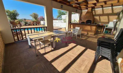 Casa com 3 dormitórios à venda, 450 m² por R$ 1.400.000,00 - Centro - Águas de São Pedro/SP