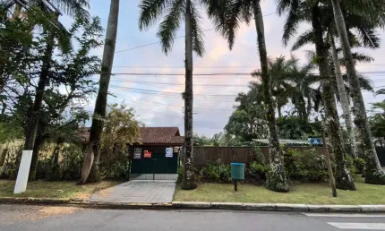 Casa com 4 quartos à venda na Barra da Lagoa, Ubatuba 