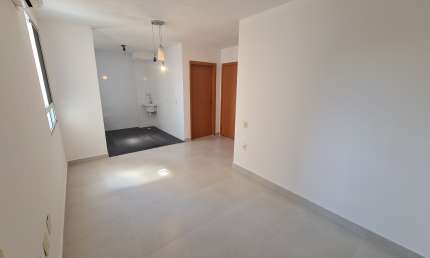 VENDO APARTAMENTO - Condomínio Parque Chapada da Costa - Com Elevador