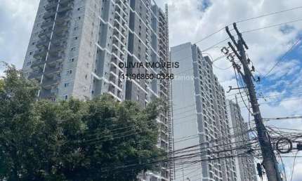 Apartamento a venda com 55mts, 3 dormitórios, 1 wc, terraço e 1 vaga de carro na Lapa.