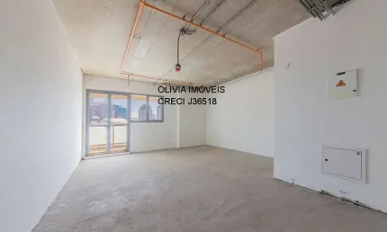 Excelente oportunidade: Sala Comercial à venda em condomínio de alto padrão em Santo Amaro, SP - 43m², 1 banheiro, 2 vagas.