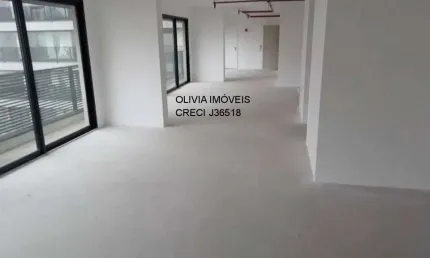 Sala conjunto comercial a venda com 131mts, 2 banheiros, terraço e 2 vagas na vila mariana.