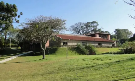 Lote em condomínio fechado pronto para construír com área total de 1.035mts em cabreúva no interior de são paulo