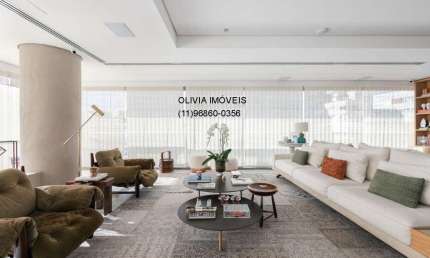 Imperdível Residência de Luxo na Vila Nova Conceição: 4 Quartos, 4 Suítes, 3 Salas, 6 Banheiros, 4 Vagas de Garagem - 251m². Confira!