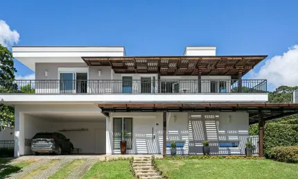 Casa em condomínio fechado com 4 quartos à venda no lagoa da conceição, florianópolis  por r$ 6.120.000