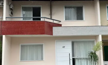 Casa em condomínio fechado com 3 quartos para alugar na Rua Ouro Vermelho, 270, Lagoa Salgada, Feira de Santana