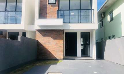 Casa com 3 quartos à venda na Rua Hamilton Ferreira, 256, Areias, São José