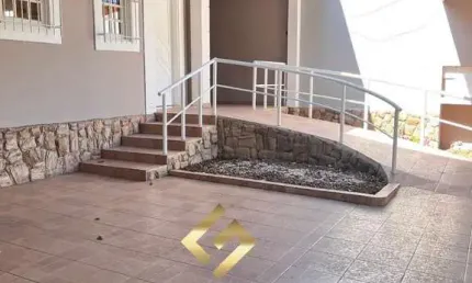 Imperdível Casa à Venda em São José dos Campos-SP, Jardim das Indústrias - 3 Quartos, 1 Suíte, 1 Sala, 3 Banheiros, 2 Vagas, 150m².