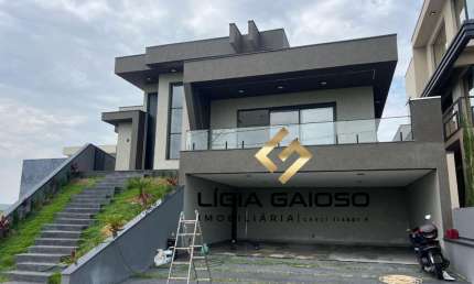 Casa alto padrão a venda no condomínio - Santa Mônica/Caçapava,