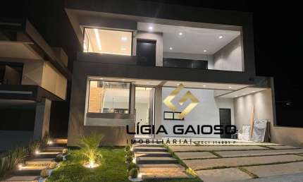 Casa de alto padrão para venda no condomínio Santa Mônica Caçapava-SP