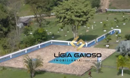 Sitio à venda em São José dos Campos-SP, Vila Unidos: 3 quartos, 1 suite, 2 salas, 3 banheiros, 72.600m² de área!