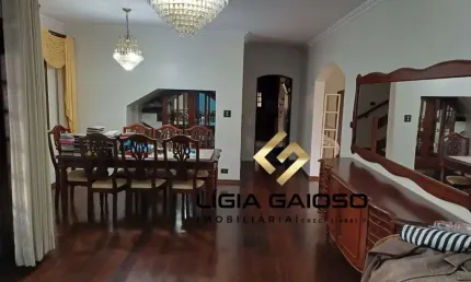 Sobrado à Venda no bairro Jardim das Indústrias em São José dos Campos/SP