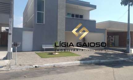 Casa em condomínio fechado com 3 quartos para alugar no Condomínio Terras do Vale, Caçapava  por R$ 5.700