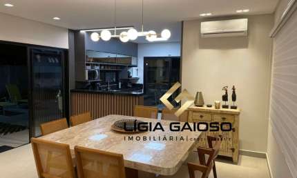 Casa em condomínio fechado com 4 quartos à venda no Loteamento Floresta, São José dos Campos  por R$ 2.030.000