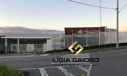 Terreno à venda no Condomínio Residencial Colinas do Paratehy, São José dos Campos  por R$ 1.700.000