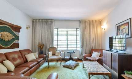 Casa tipo para venda com 3 quartos, sendo 1 suíte, 150m²