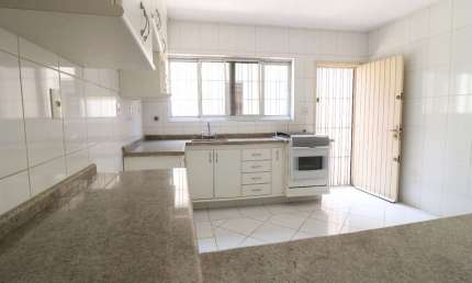 Sobrado para venda em Carandiru com 2 quartos, 110m²