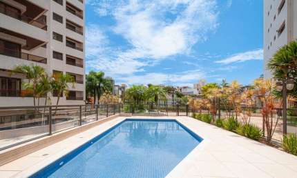 Apartamento tipo para venda em Água Fria com 3 quartos, sendo 1 suíte, 160m²