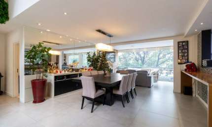 Apartamento garden para venda com 4 quartos, sendo 2 suítes, 275m²