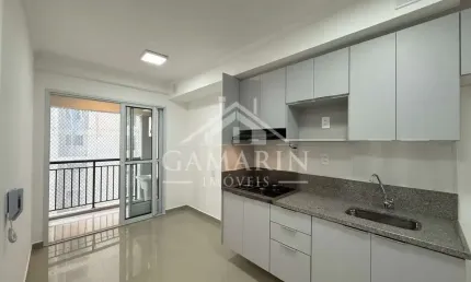 Apartamento de 41m², 2 dormitórios, armário planejados, vaga de garagem.