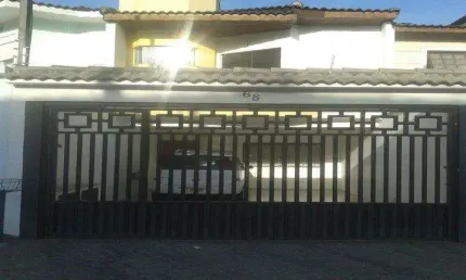 Casa com 3 quartos à venda na Rua Miquelina, Vila Camilópolis, Santo André