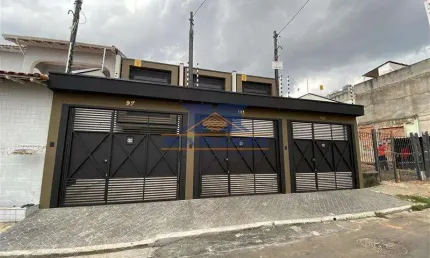 Casa com 2 quartos à venda na Rua Aparecido Carlos Ferreira Correa, Vila Tolstoi, São Paulo