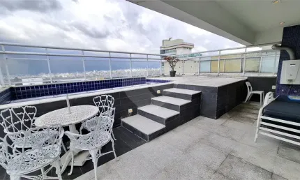 Cobertura de Luxo na Zona Norte | 233m², 4 Suítes, Piscina Privativa e Vista Incrível!