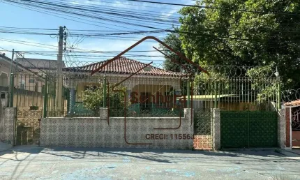 Casa à venda na Rua Eritiba, Bento Ribeiro, Rio de Janeiro - ACEITA FINANCIAMENTO