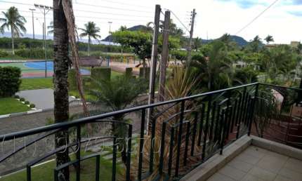 Mansão Cond. Fechado - Frente ao Mar - Vista Direta