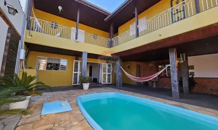 Casa com 4 quartos à venda na Avenida Amélio José de Arruda, 178, Parque Manchester, Sorocaba