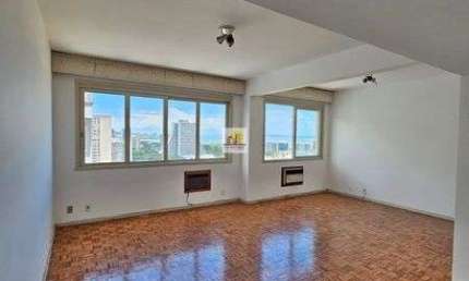 Apartamento 3 dormitórios na Duque de Caxias próximo Palácio e Igreja Matriz
