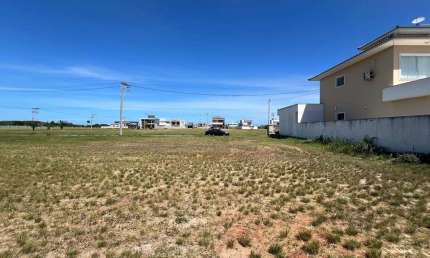 Terreno em condomínio fechado à venda no Peró, Cabo Frio 