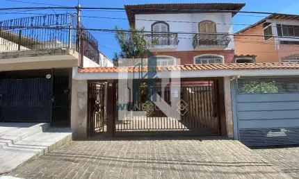 Casa com 4 quartos para alugar na Vila Londrina, São Paulo 