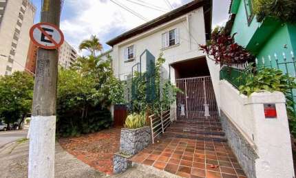 Casa para alugar no bairro Jardim das Bandeiras - São Paulo/SP