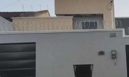Casa térrea com 3 quartos no Setor Jardim Buriti Sereno em Ap. de Goiânia