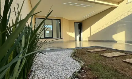 Casa de alto padrão, 3 quartos, sendo 2 suítes, no Jardim Presidente, Goiânia