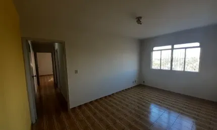 Apartamento de 2 quartos, sendo 1 suíte, próximo da Praça Universitária no Setor Leste Universitário