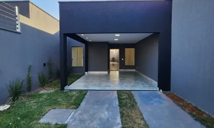 Casa térrea de alto padrão, 130m² de área construída, 3 quartos, sendo 1 suíte em senador canedo