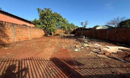 Terreno à venda na Rua Artur Pereira, Parque do Lageado, Campo Grande