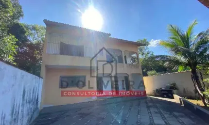 Sobrado com 360m² de terreno à venda no Bairro Estância Santa Gabriela - Peruíbe - SP