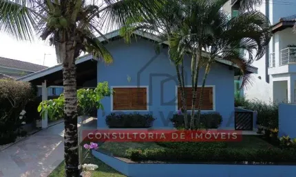 Casa com piscina à venda no Condomínio Bougainvillée III - -Peruíbe - SP