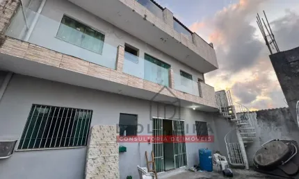 Sobrado com 180m² de terreno à venda no Parque Balneário Oásis - Peruíbe - SP