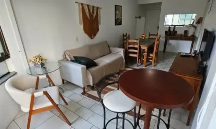 Apartamento mobiliado na quadra do mar em balneário camboriú
