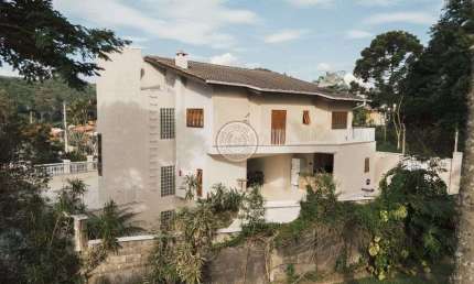 Casa com 4 quartos para alugar na Rua Francisco Bocato, 001, Taboão, São Roque