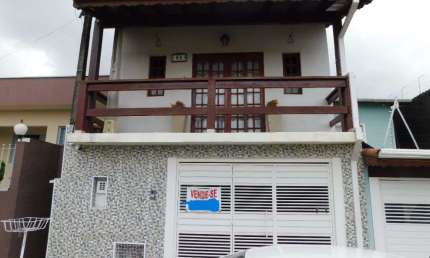 Casa com 2 quartos à venda na Alameda Paris, 84, Reneville, Mairinque