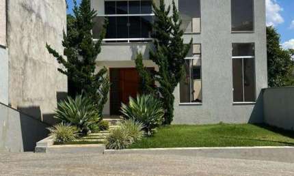 Casa com 3 quartos para alugar na Rua:, Jardim Guaçu, São Roque